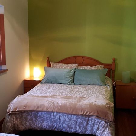 בית הארחה לאנס 	Casa Gueela Megustarural מראה חיצוני תמונה